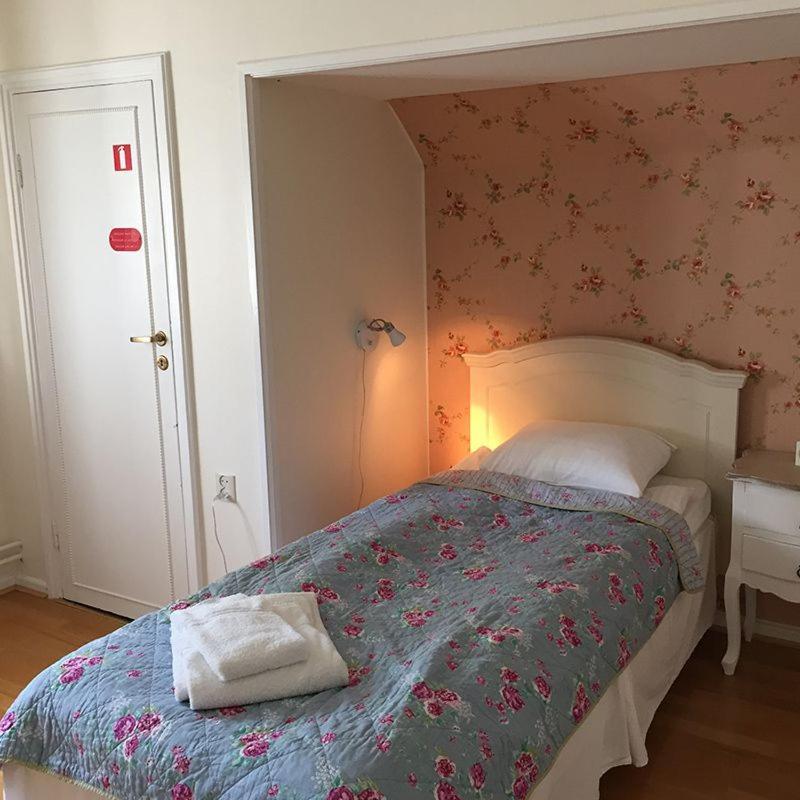 Herrgards Hotell Gyllene Haesten Vastervik Ngoại thất bức ảnh