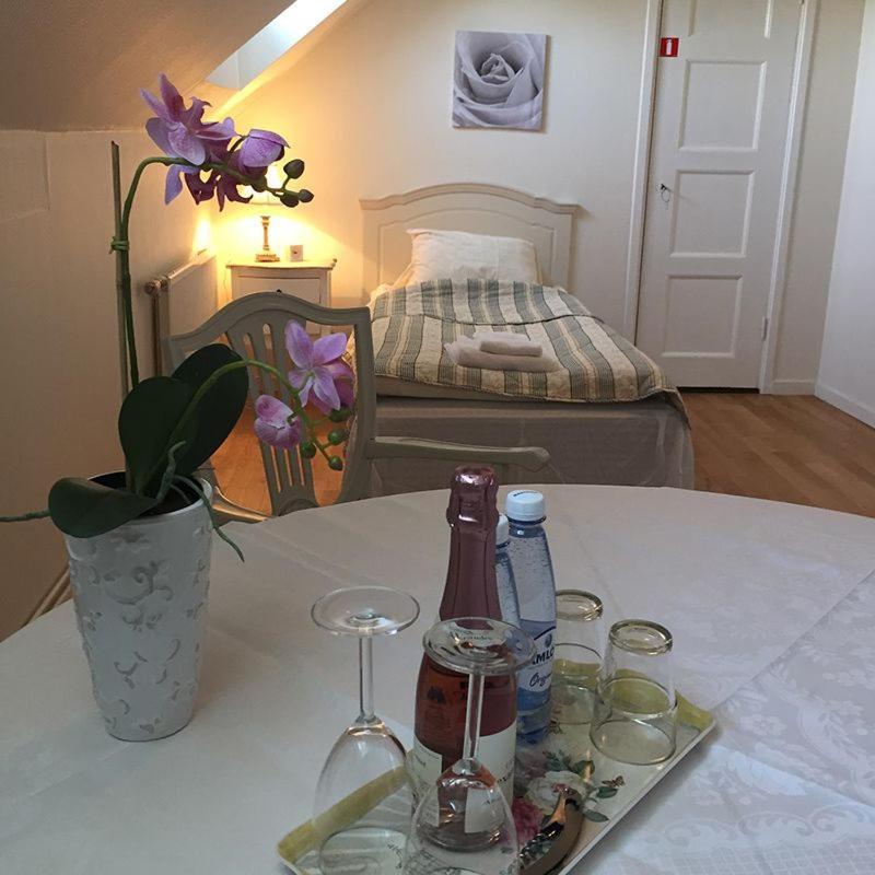 Herrgards Hotell Gyllene Haesten Vastervik Ngoại thất bức ảnh