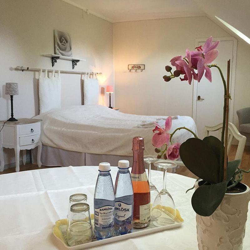 Herrgards Hotell Gyllene Haesten Vastervik Ngoại thất bức ảnh